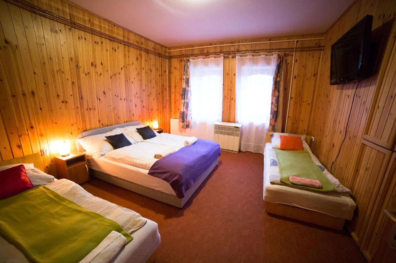 Csongor Vendeghaz: Bogacs Villa Buitenkant foto